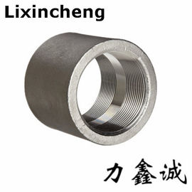 O acoplamento completo de aço inoxidável dos encaixes de tubulação fechou a linha do acoplamento que acopla os produtos NPT/BSP da máquina do CNC